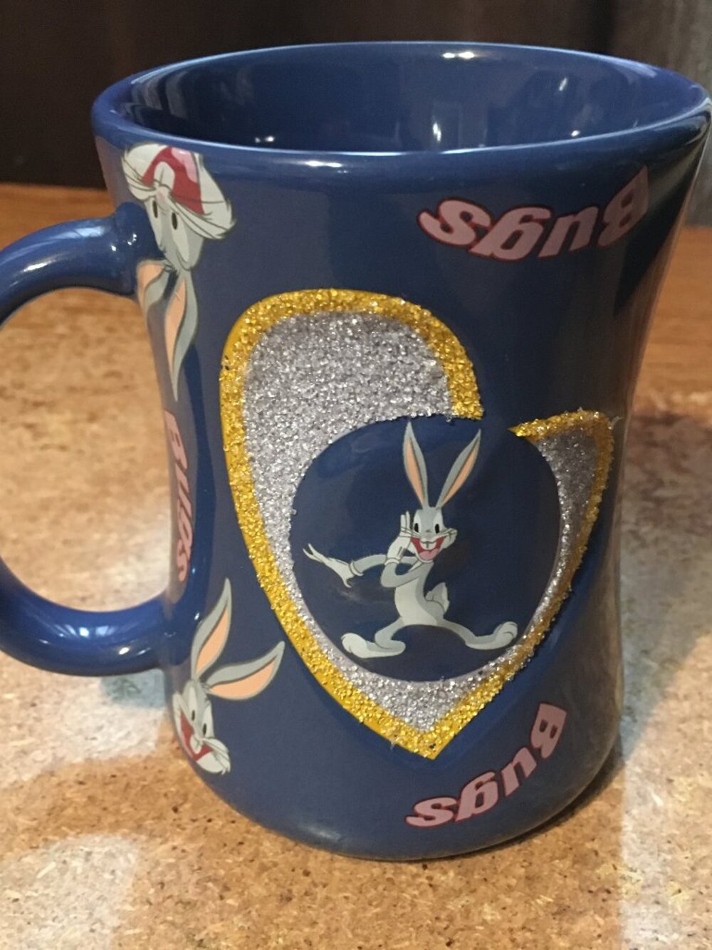 SIX FLAGS BUGS BUNNY COFFEE CUP MUG LOONEY TUNES BLUE HEART SPARKLY